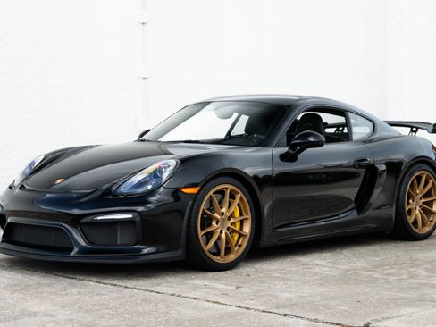 Used 2016 Porsche Cayman GT4 RWD image 2