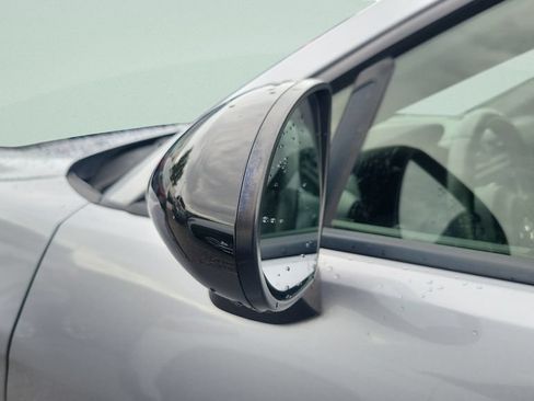 Used 2022 Toyota GR86 Premium RWD image 4