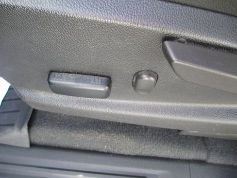 Certified 2022 GMC Canyon AT4 w/ Trailering Package image 22