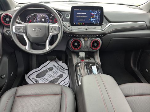 Certified 2024 Chevrolet Blazer RS w/ Driver Confidence II Package image 11