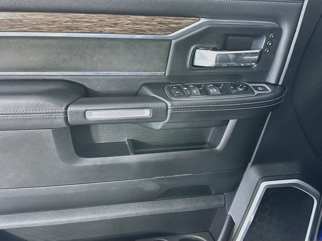 Used 2019 RAM 2500 Laramie AWD/4WD image 24