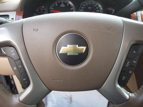 Used 2011 Chevrolet Tahoe LT AWD/4WD image 10