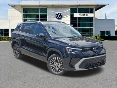 New 2025 Volkswagen Taos SE