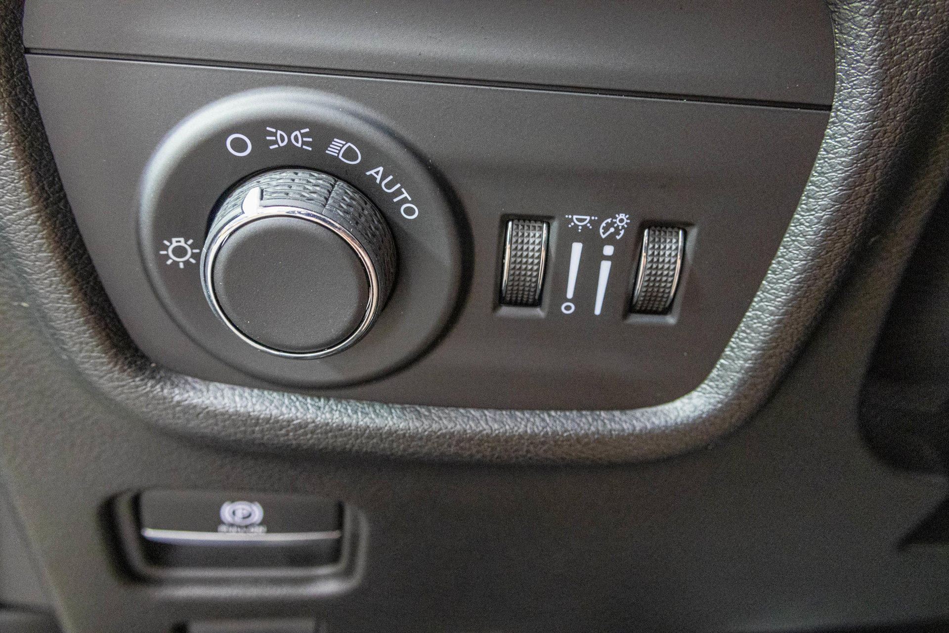 New 2027 Jeep Grand Cherokee L 4WD image 32
