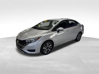 Used 2025 Nissan Versa SV FWD video 2