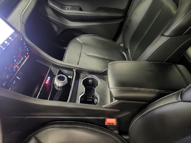 Used 2025 Jeep Grand Cherokee Limited RWD image 27
