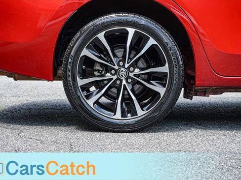 Used 2019 Toyota Corolla SE FWD image 16