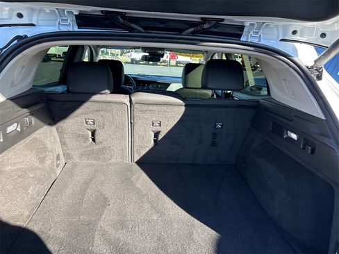 Certified 2023 Buick Envision Preferred w/ Sport Touring Package image 31