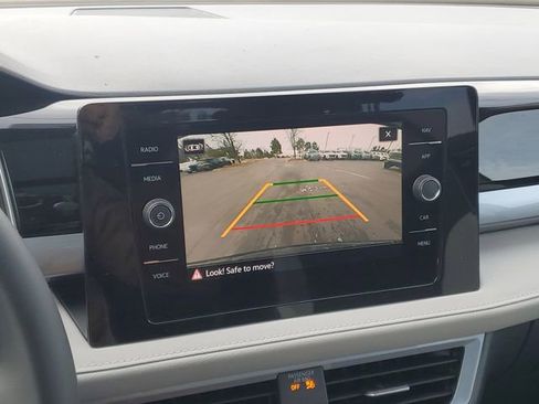 New 2026 Volkswagen Taos SEL image 22