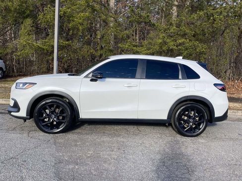 Used 2024 Honda HR-V Sport image 2