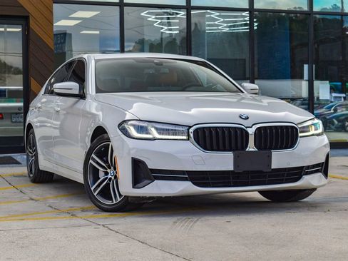 Used 2021 BMW 530i xDrive image 6