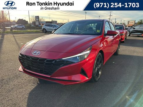 Certified 2021 Hyundai Elantra SEL w/ Convenience Package image 1