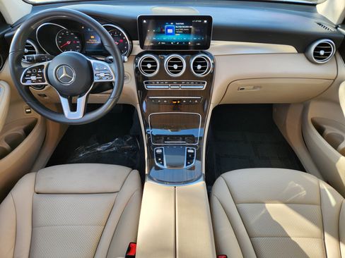 Used 2020 Mercedes-Benz GLC 300 image 31