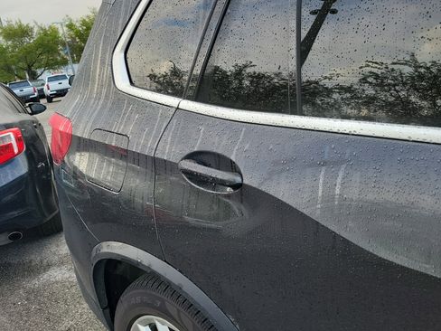 Used 2023 BMW X5 xDrive45e w/ Parking Assistance Package image 14