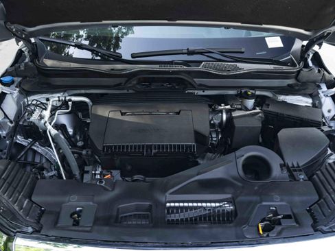 Used 2024 Honda Pilot Elite image 47