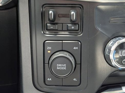 Used 2021 Ford F150 Lariat w/ Equipment Group 502A High AWD/4WD image 44