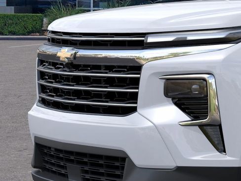 New 2025 Chevrolet Traverse LT image 13