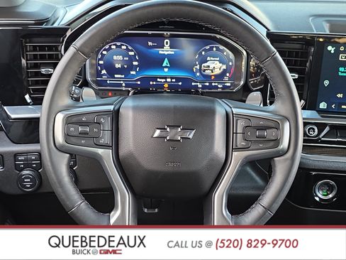 Used 2024 Chevrolet Silverado 1500 LT Trail Boss w/ Dark Appearance Package AWD/4WD image 14