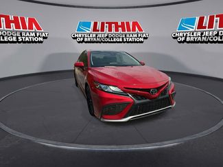 Used 2021 Toyota Camry XSE w/ Navigation Package FWD video 2