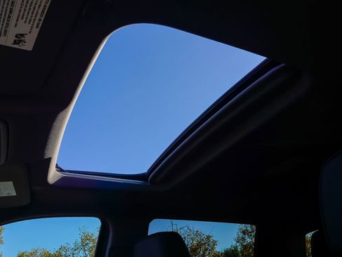 New 2026 GMC Sierra 3500 Denali w/ Denali Reserve Package image 18