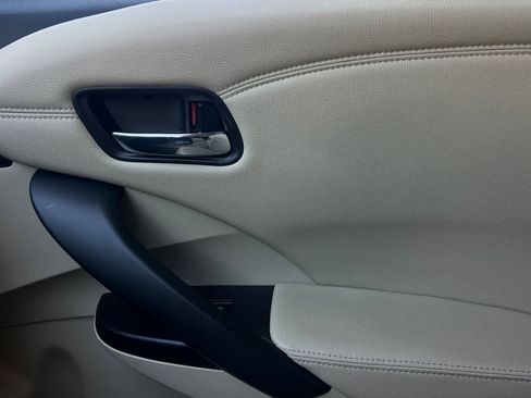 Used 2017 Acura RDX AWD image 21