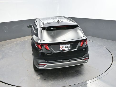 Used 2025 Hyundai Tucson SEL AWD/4WD image 16