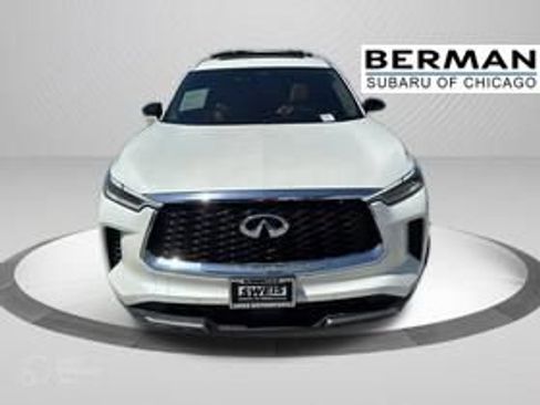 Used 2023 INFINITI QX60 Sensory w/ Vision Package AWD/4WD image 2