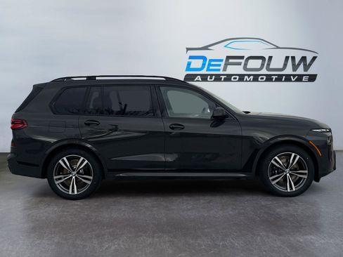 New 2026 BMW X7 xDrive40i w/ M Sport Package image 2