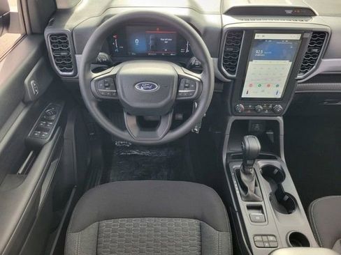 New 2025 Ford Ranger XL w/ Trailer Tow Package RWD image 9