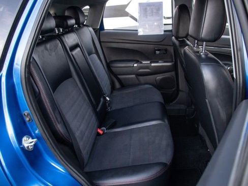 Used 2024 Mitsubishi Outlander Sport SE image 23