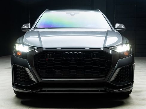 Used 2021 Audi RS Q8 w/ Carbon Optic Package AWD/4WD image 3