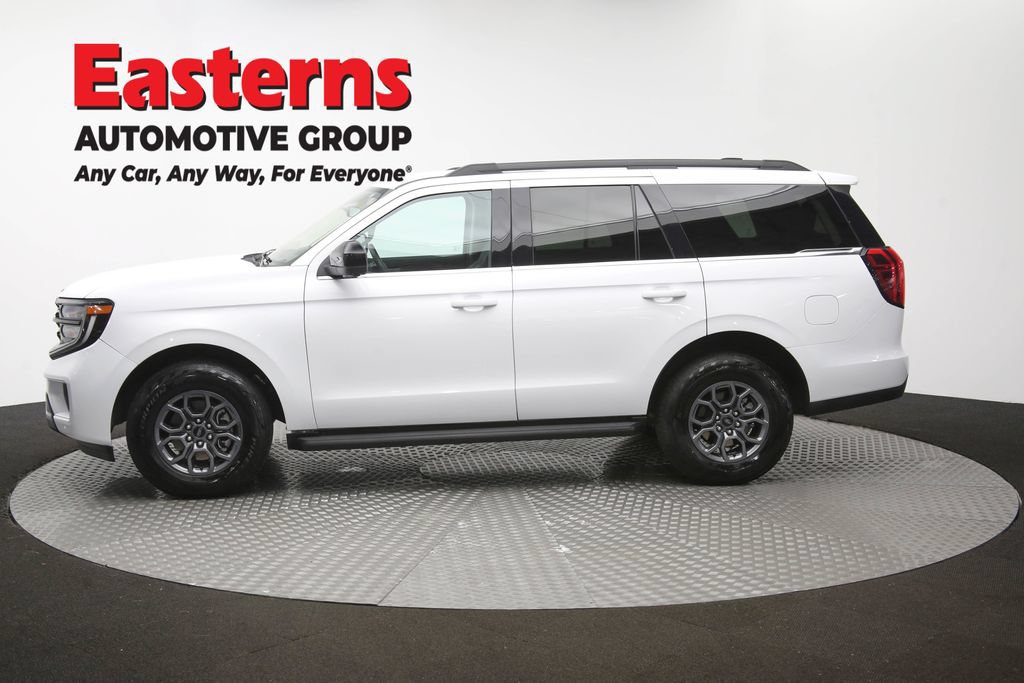 Used 2025 Ford Expedition Active AWD/4WD image 60