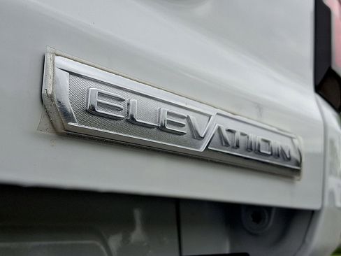 New 2026 GMC Canyon Elevation RWD image 19
