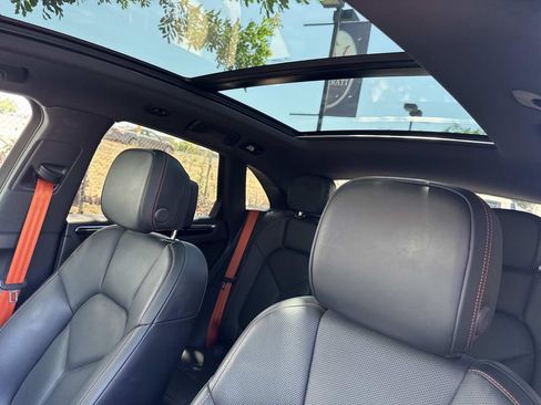 Used 2023 Porsche Macan Turbo AWD/4WD image 21