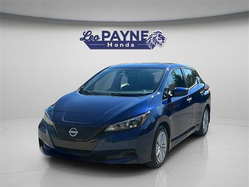 Used 2024 Nissan Leaf S image 2
