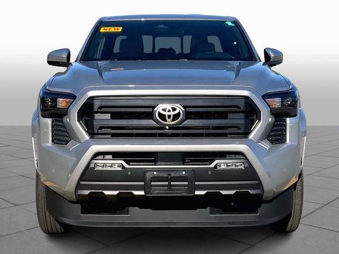 New 2025 Toyota Tacoma SR5 image 3