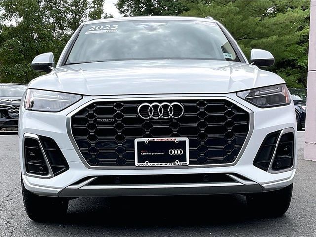 Used 2023 Audi Q5 2.0T Premium Plus w/ Premium Plus Package AWD/4WD image 8