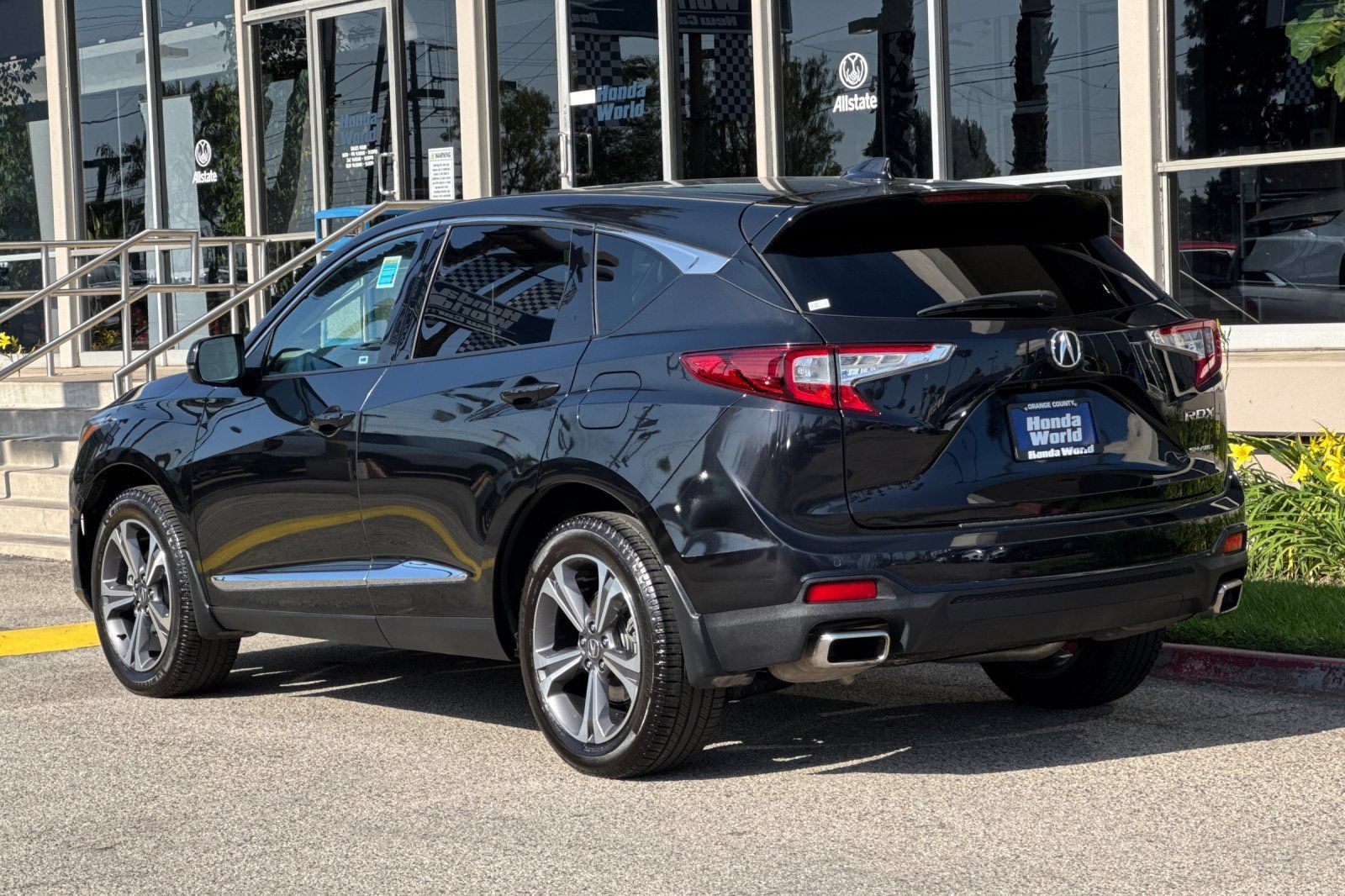 Used 2023 Acura RDX w/ Advance Package AWD/4WD image 6