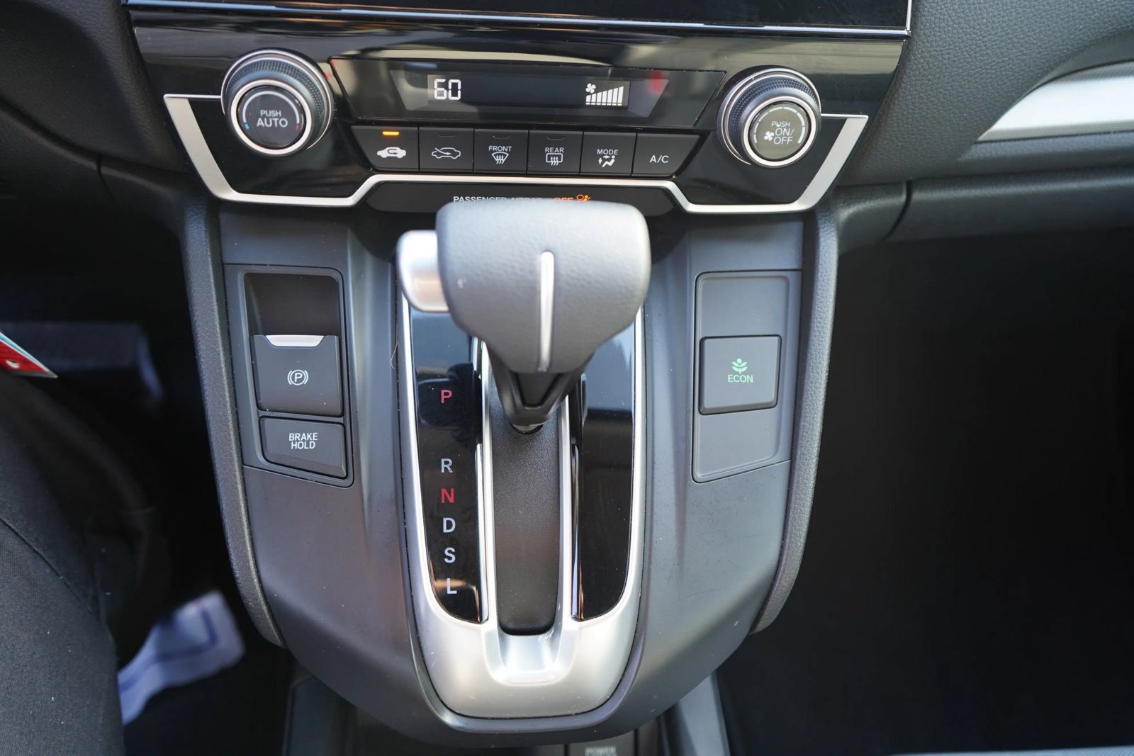 Used 2017 Honda CR-V LX image 7