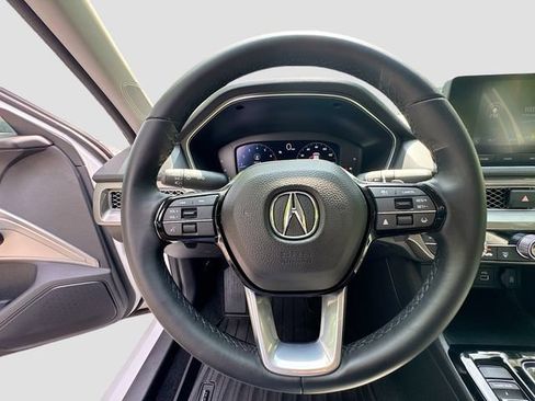 Used 2025 Acura Integra FWD image 15