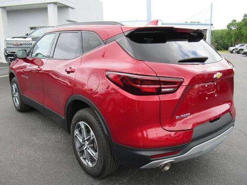 Certified 2024 Chevrolet Blazer LT w/ Convenience Package FWD image 7