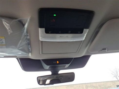 New 2026 Nissan Pathfinder SL image 24