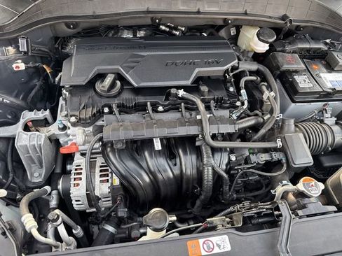 Certified 2022 Hyundai Kona SE image 25