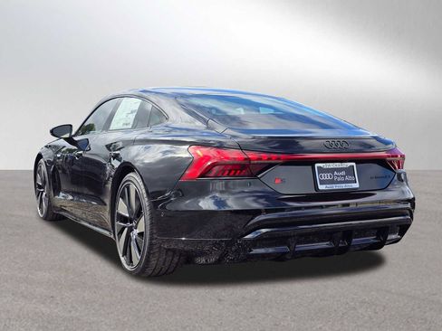 New 2026 Audi S e-tron GT Prestige image 5