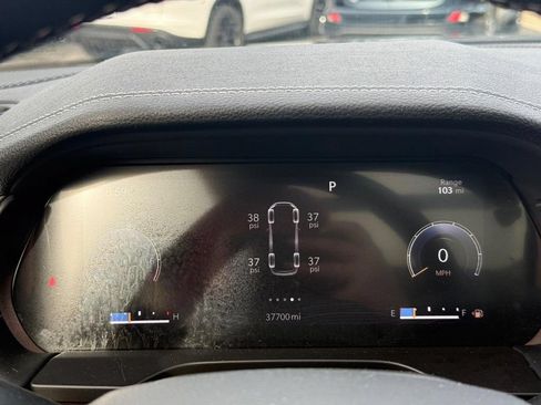 Certified 2022 Jeep Grand Cherokee L Limited w/ Luxury Tech Group II AWD/4WD image 17
