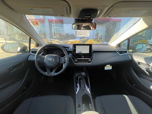 New 2026 Toyota Corolla LE image 9