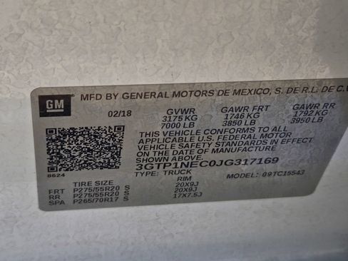 Used 2018 GMC Sierra 1500 SLT w/ Enhanced Driver Alert Package RWD image 14