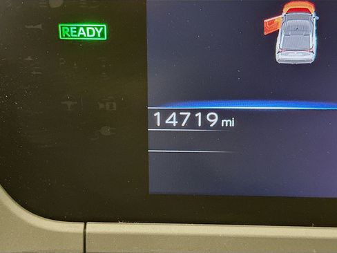 Used 2023 Toyota bZ4X XLE w/ Weather Package image 19