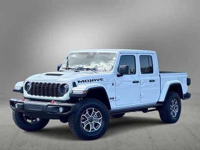 New 2025 Jeep Gladiator Mojave