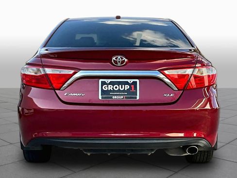 Used 2015 Toyota Camry XLE FWD image 5